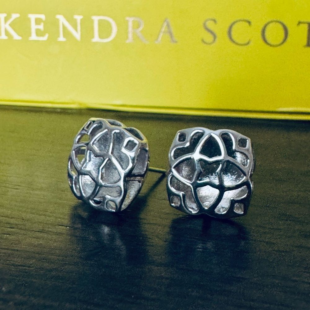 Kendra Scott Silver Lace Stud Earrings